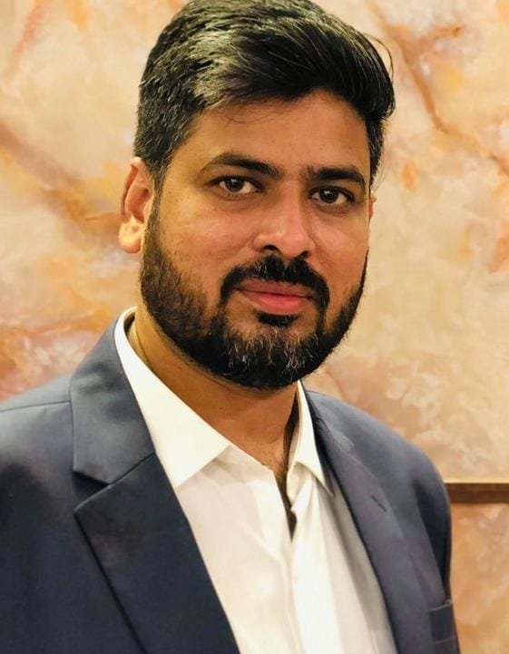 WeCreativez WhatsApp Support